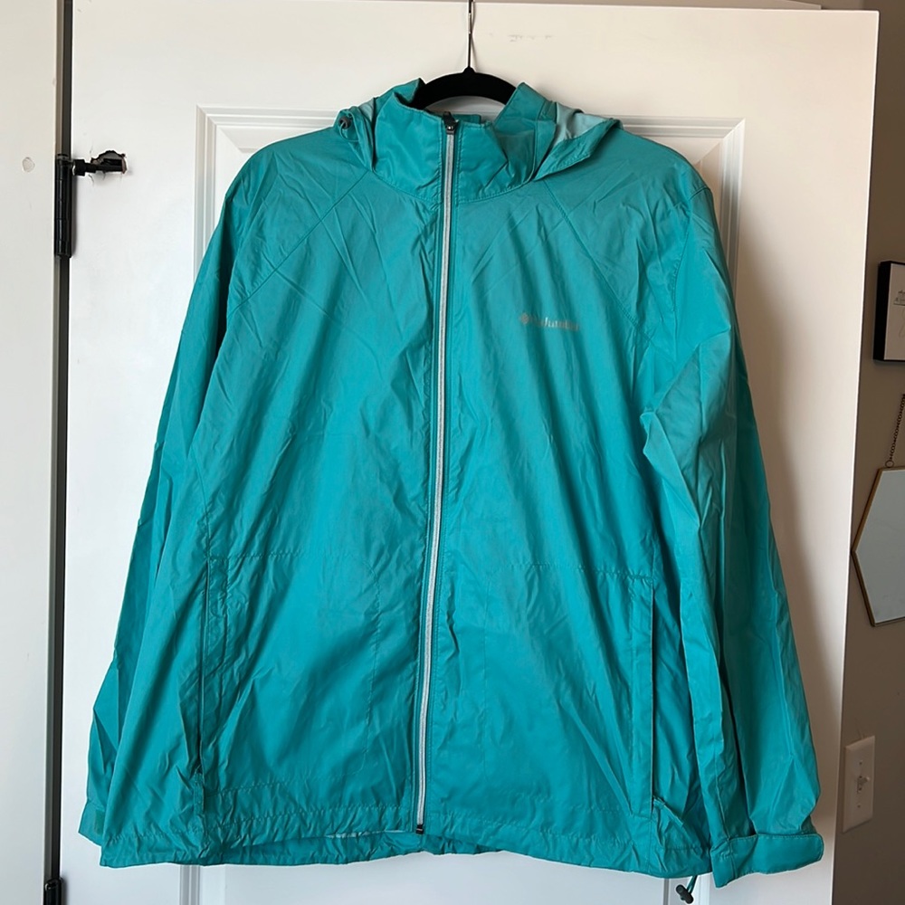 Women’s Columbia Hooded Rain Jacket